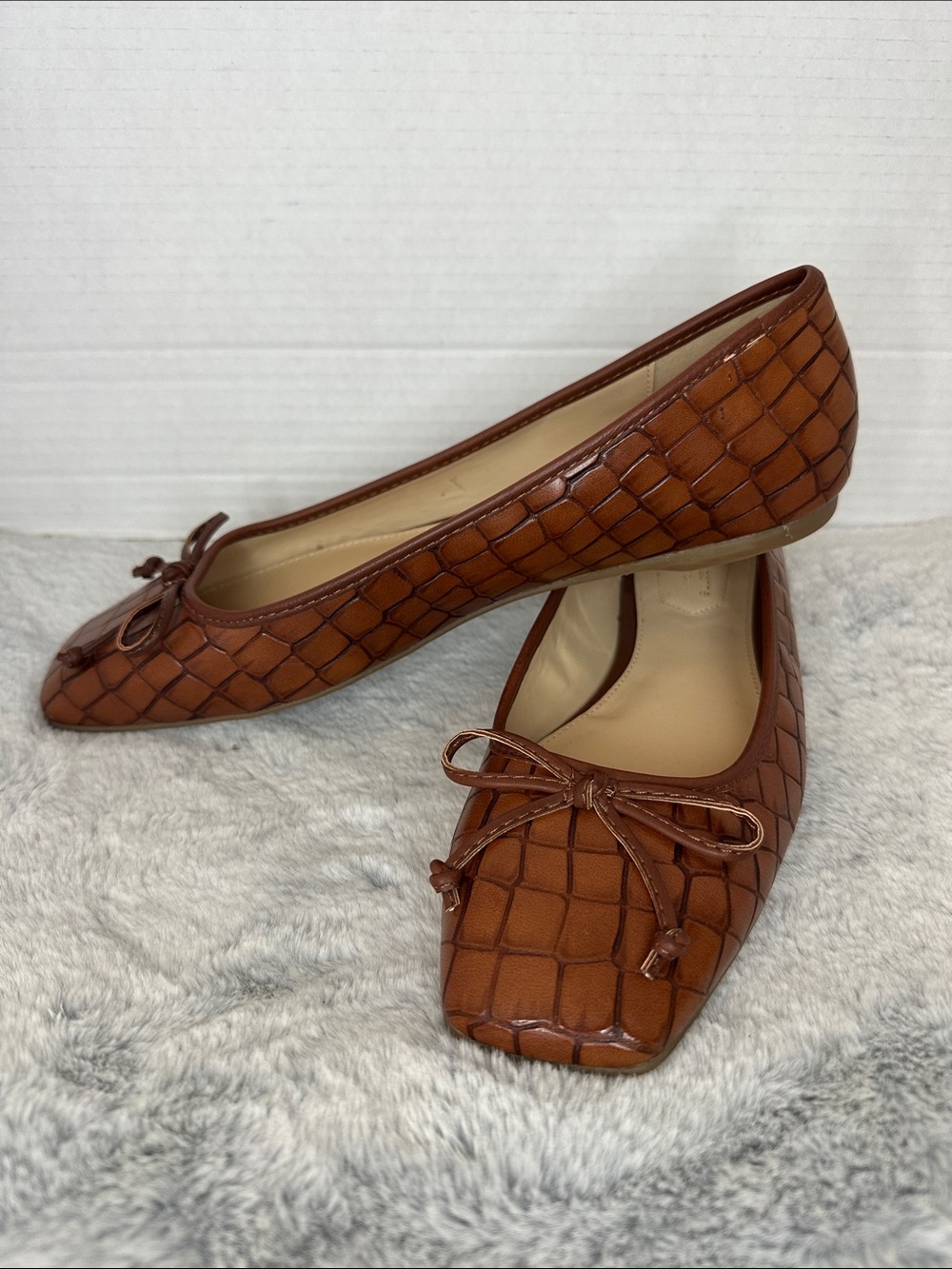 Liz Claiborne Flushing Cognac Croc Ballet Flats Size 9.5(NWOT)